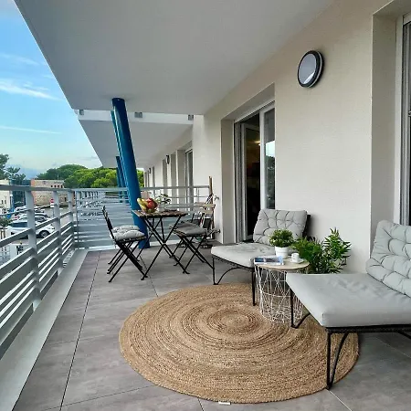 Apartment Superbe Neuf Entre Et Pins Wifi