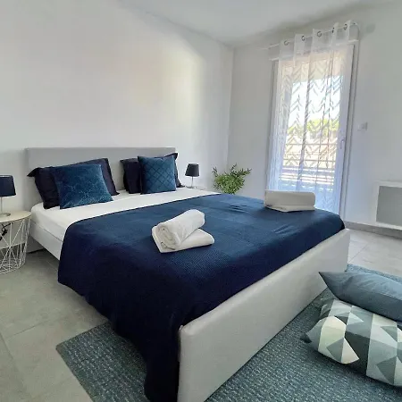 Superbe Neuf Entre Et Pins Wifi Apartment